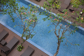 Santika Beach 4*