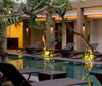 Santika Beach 4*