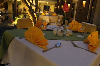 Santika Beach 4*