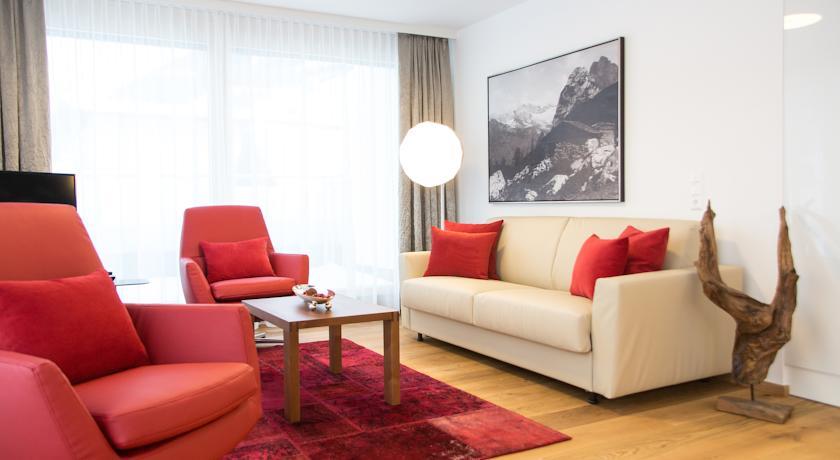 Schneeweiss Lifestyle Apartments Living 4*