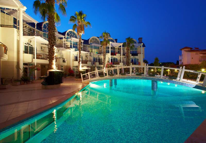 Seahorse Deluxe Hotel 5*