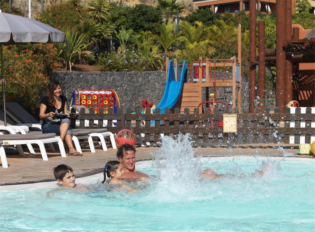 Туры в Tivoli La Caleta Resort