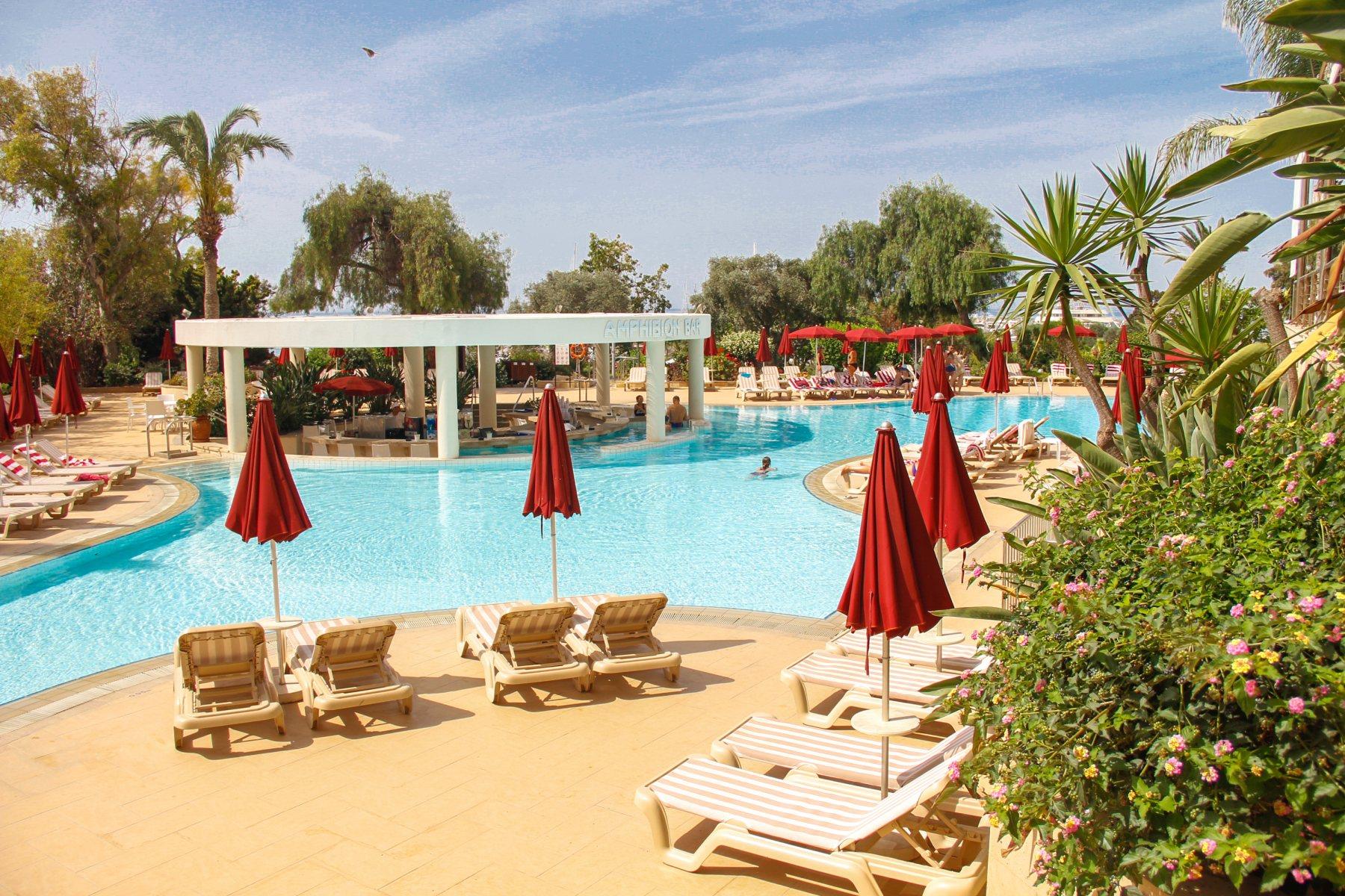 St Raphael Resort & Marina 5*