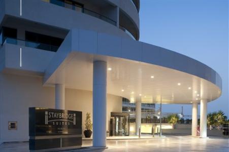 Staybridge Suites Abu Dhabi Yas Island 5*