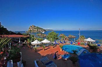 Delfini Strand Hotel Terme