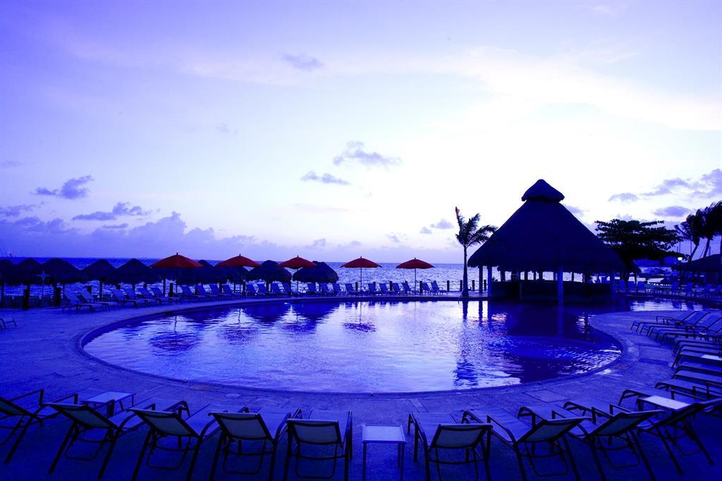 Hotel Temptation Cancun Resort 3, П-ов Юкатан, Мексика.