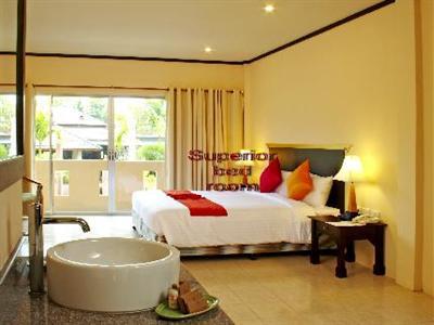 Circle Phuket Resort & Spa