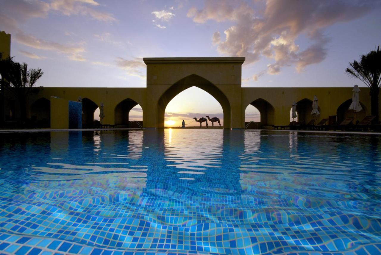 Tilal Liwa Hotel 4*