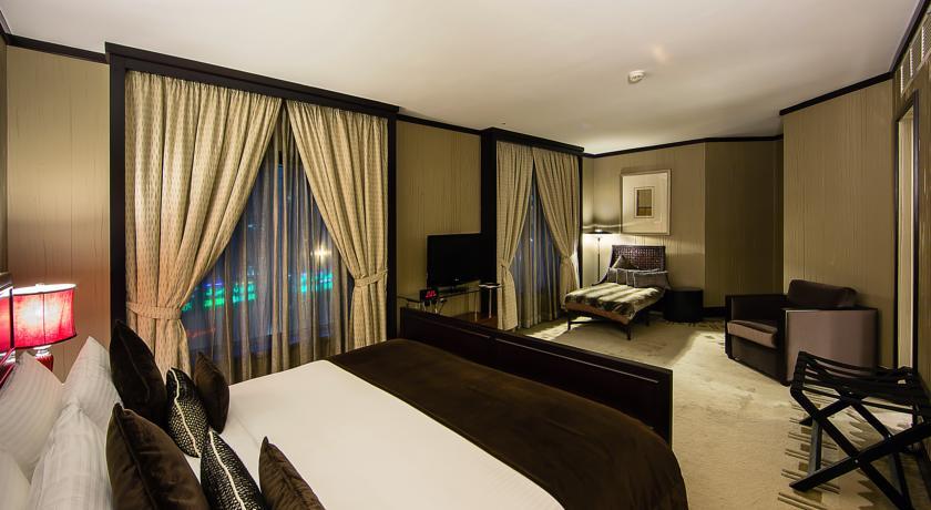 Ramada Plaza By Wyndham Dubai Deira 4*