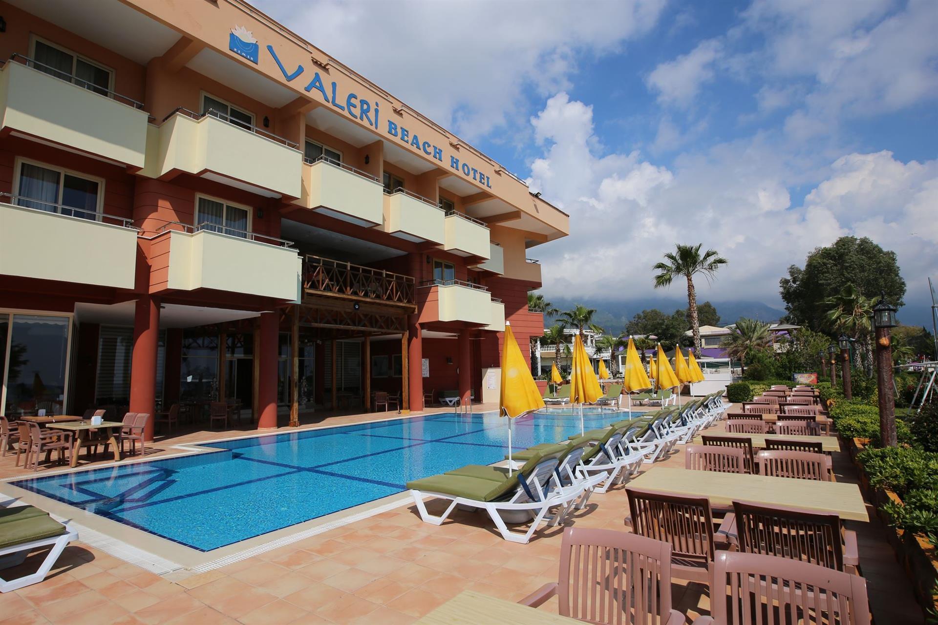 Valeri Beach Hotel 3*