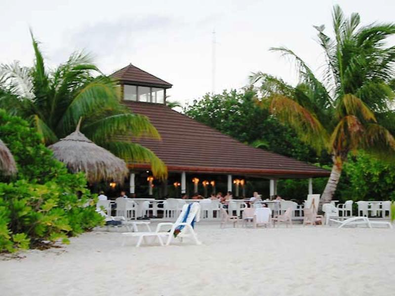 Velidhoo Island Resort 4*