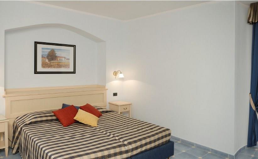 Hotel Baia dei Mulini 4*