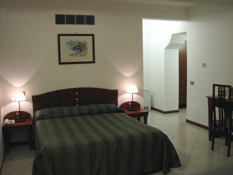 Hotel Villa d'Amato 3*