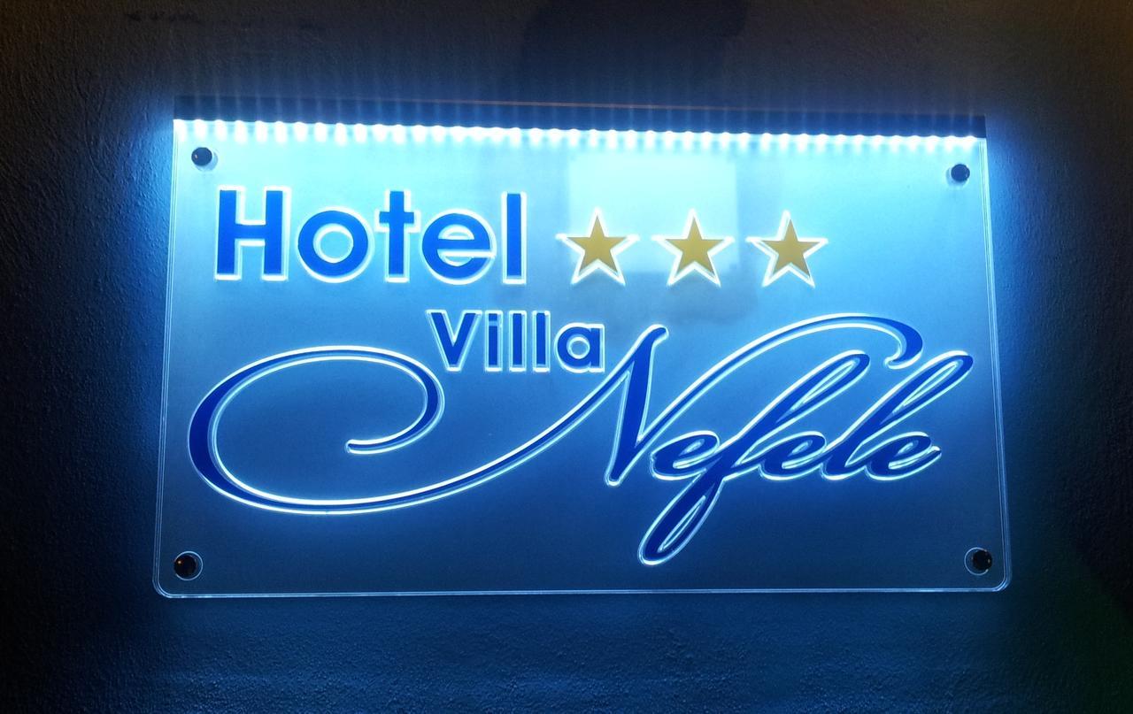 Villa Nefele 3*