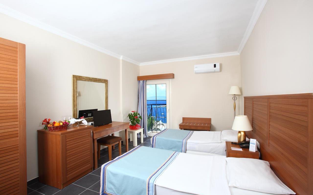 Bodrum Bay Resort 5*