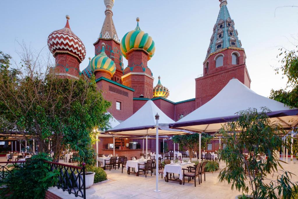 Kremlin Palace 5*