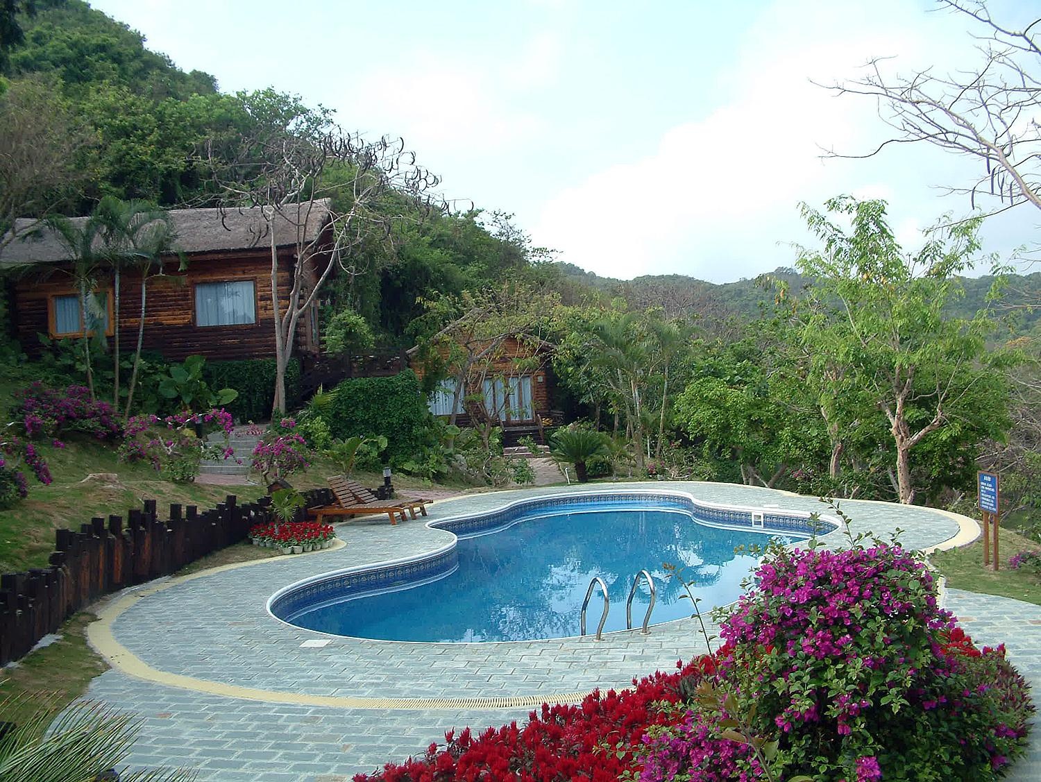 Wuzhizhou Island Holiday Center Hotel 4*