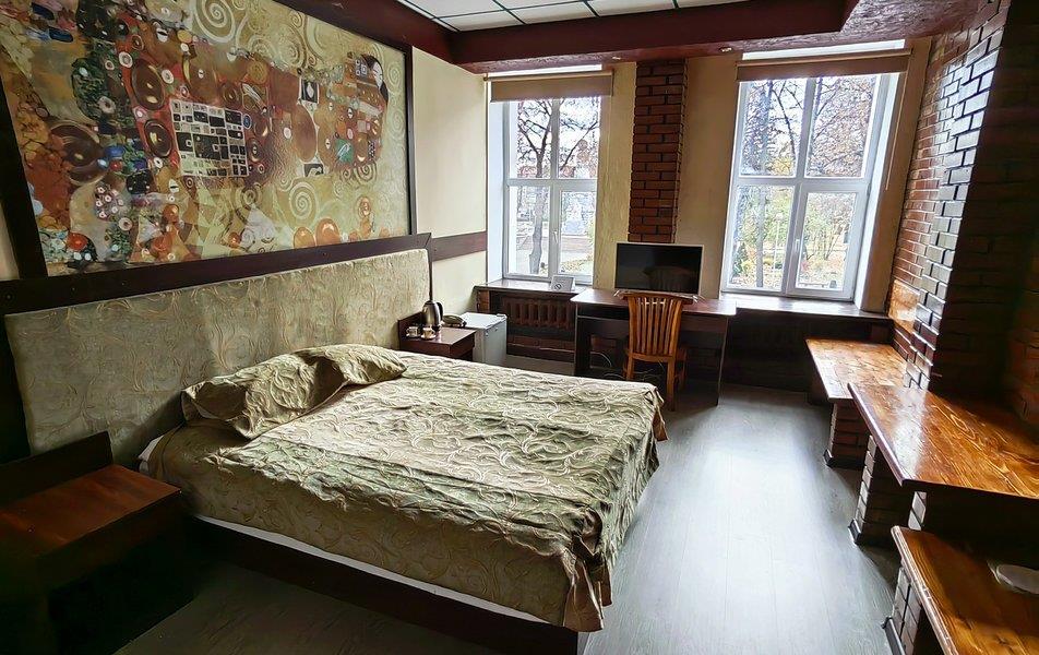 Клеопатра 4*