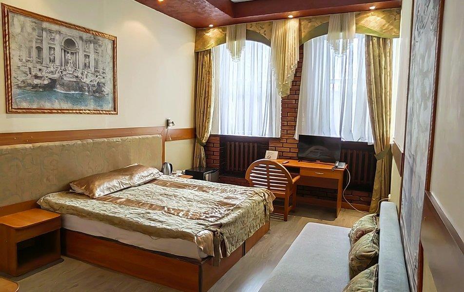 Клеопатра 4*