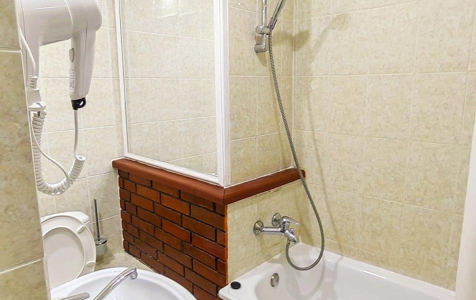 Клеопатра 4*