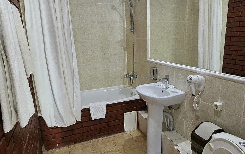 Клеопатра 4*