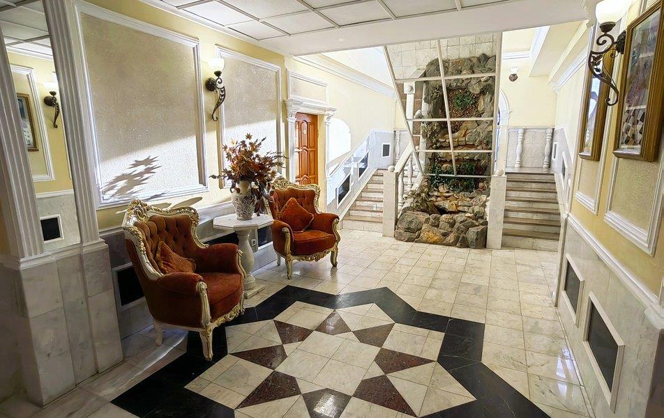 Клеопатра 4*