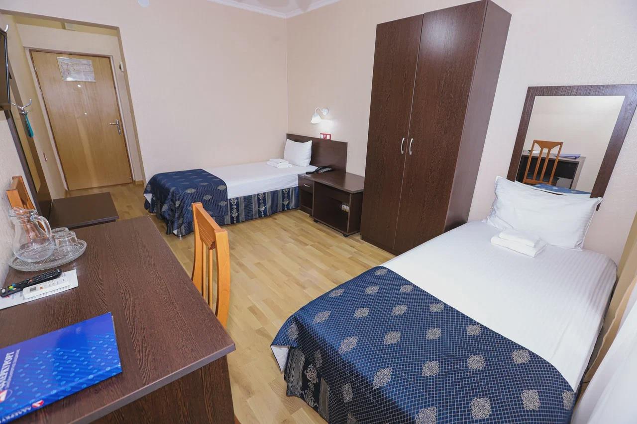 Адлер курорт цены на 2024 год. Отель коралл Владивосток.