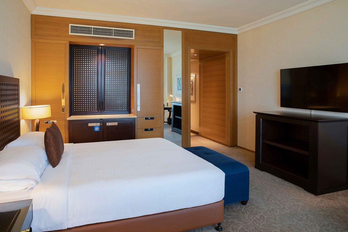 Beach Rotana 5*