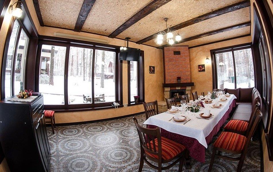 Парк - Отель Грааль 4*