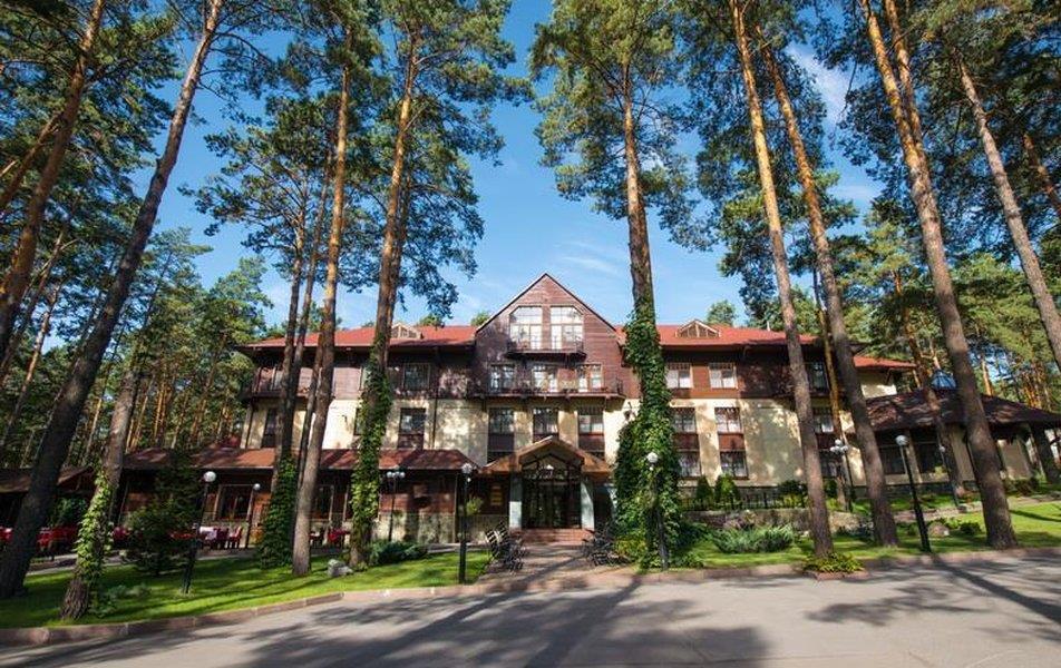 Парк - Отель Грааль 4*