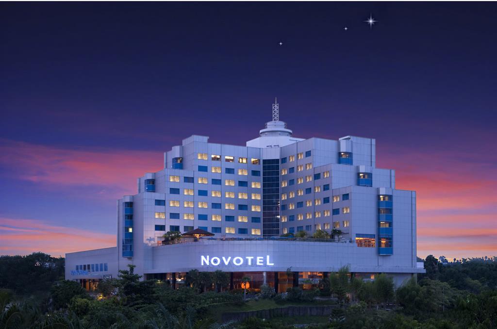 Hotel Novotel Balikpapan 4*