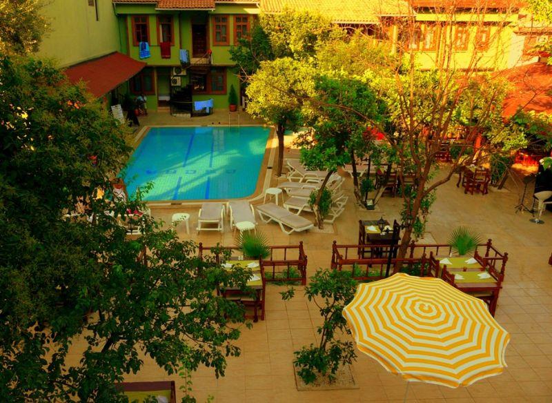 Maya Oscar Boutique Hotel 3*