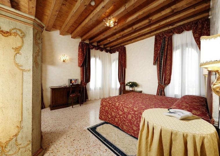 Tiziano Hotel Venice 3*