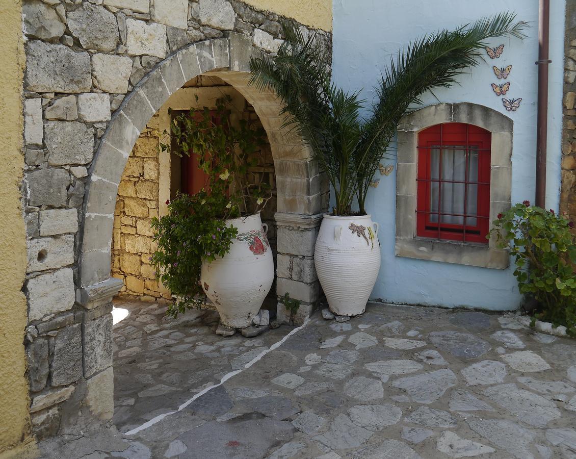 Arolithos Traditional Cretan Village