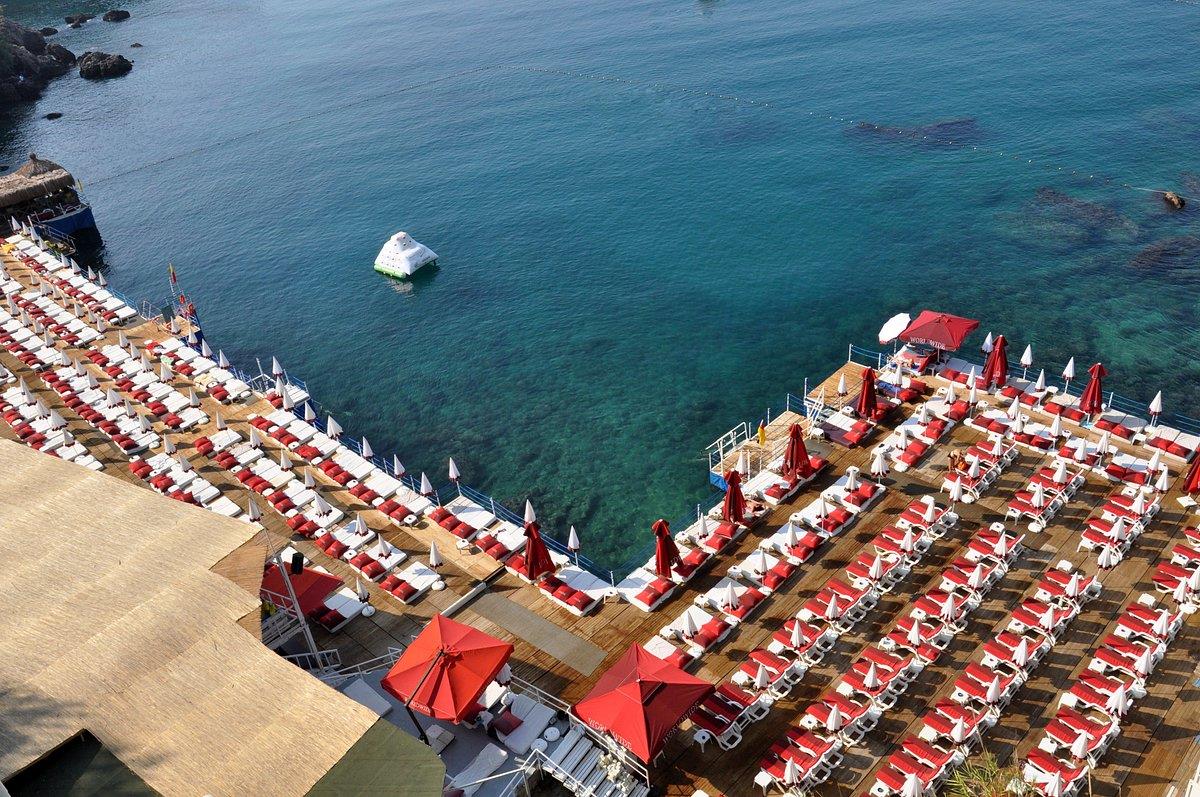 Bilem Hotel Beach & Spa 4*