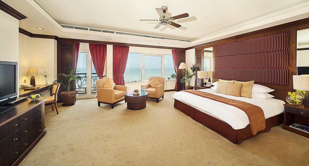 Danat Jebel Dhanna Resort 5*