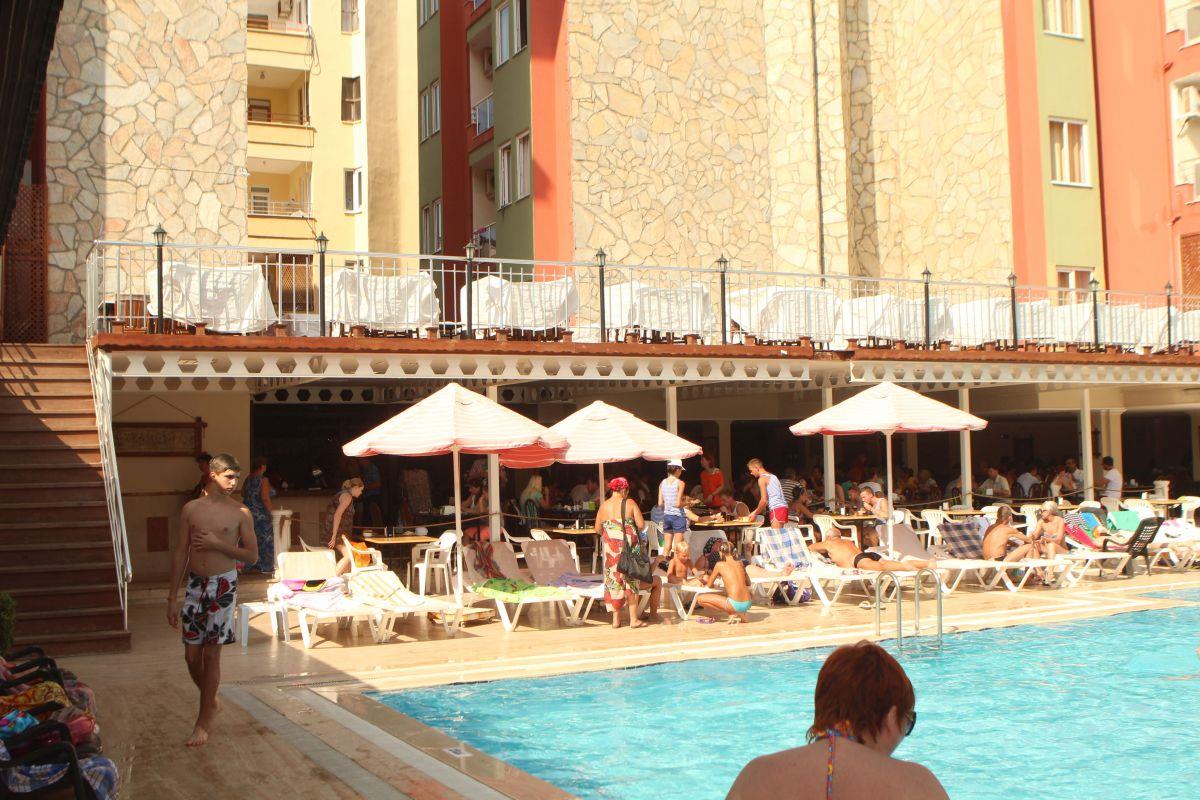 Club Hotel Alpina 4*