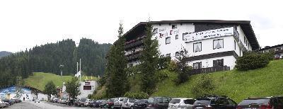Hoch Tirol Hotel 2*