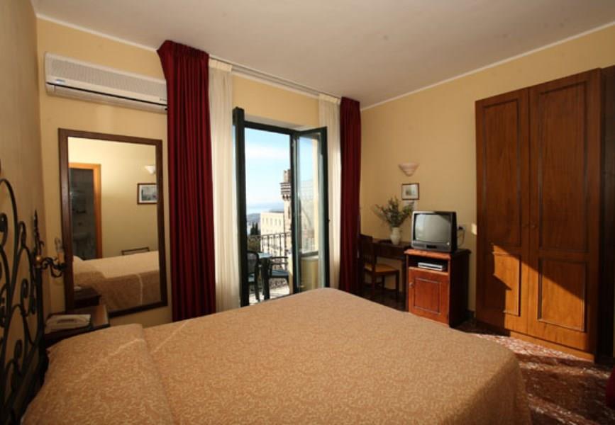 Hotel del Corso Taormina 3*