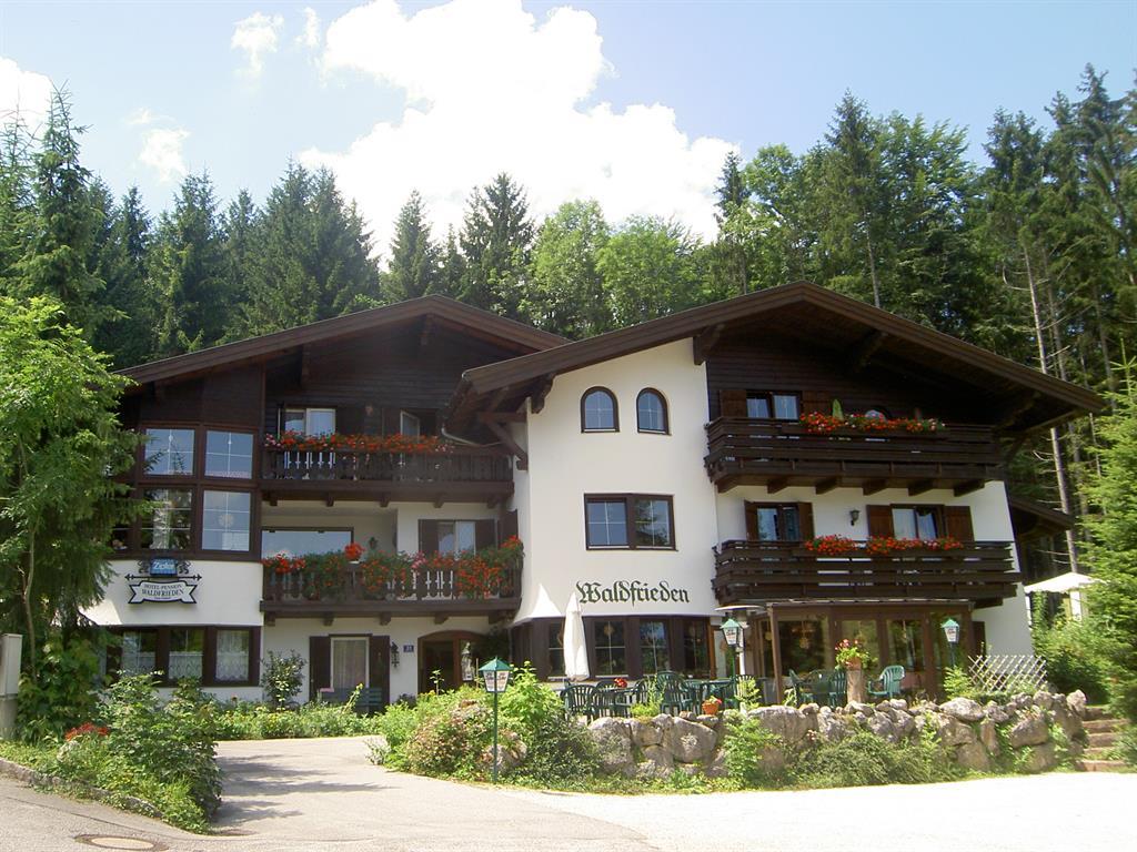 Pension Waldfrieden 3*