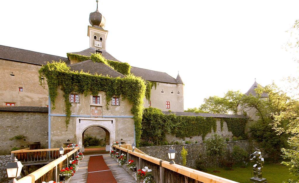 Schloss Gabelhofen 4*