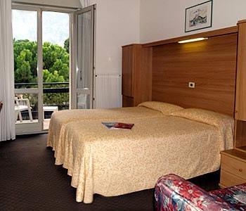 Brione hotel Riva del Garda 3*