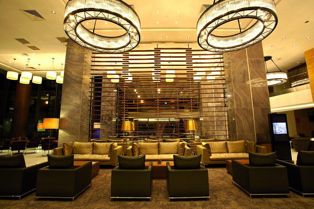 Crowne Plaza Istanbul - Harbiye 5*