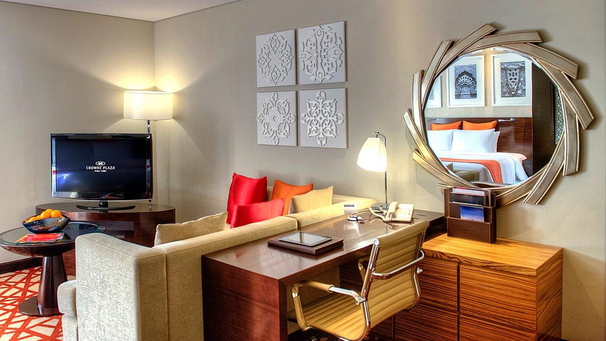 Crowne Plaza Dubai Deira 5*