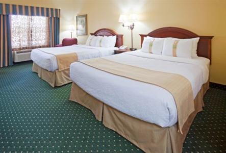 Holiday Inn & Suites La Crosse