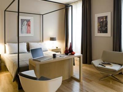 Escalus Luxury Suites Verona 3*