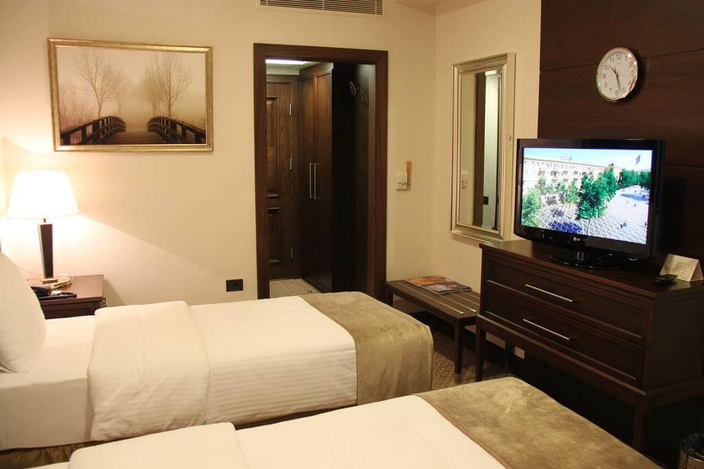 Chinar Hotel & Spa Naftalan 5*