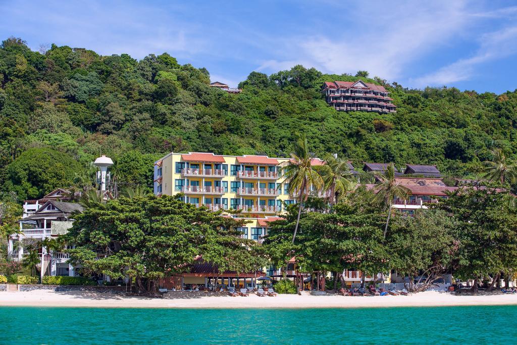 Туры в By The Sea Phuket Beach Resort