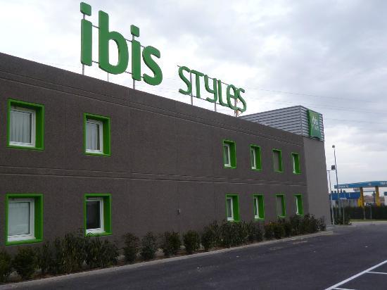 Ibis Styles Lleida Torrefarrera
