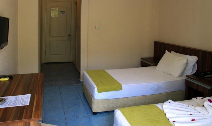 Vela Hotel Icmeler 3*